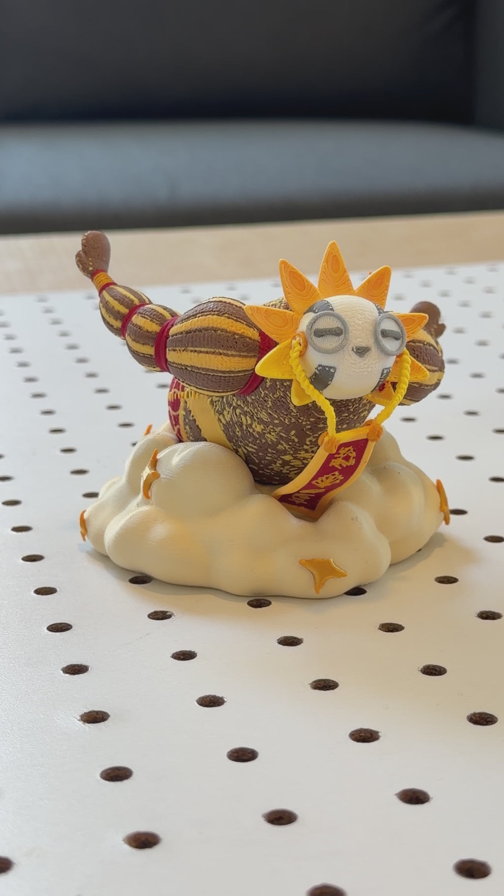 Esquie Figurine